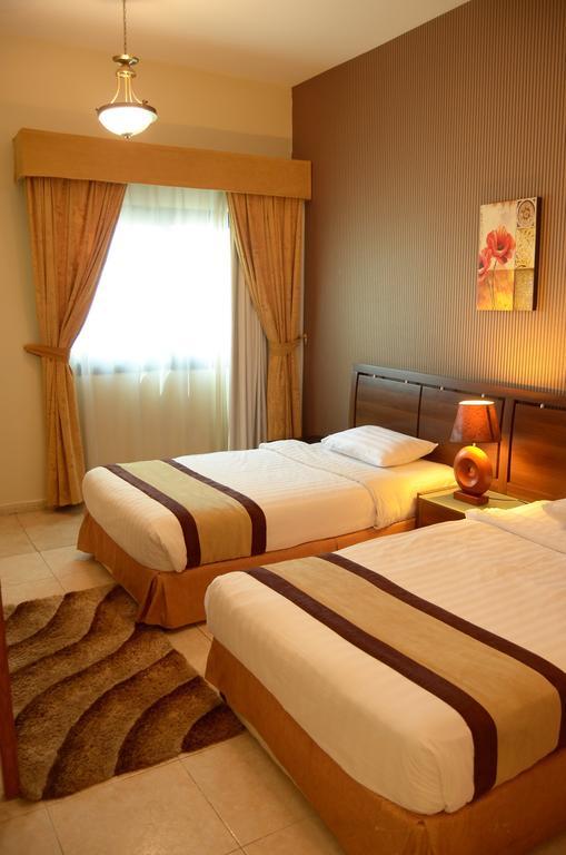 Arcadia Hotel Suites Sharjah Ngoại thất bức ảnh