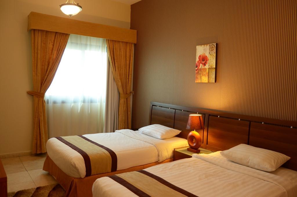 Arcadia Hotel Suites Sharjah Ngoại thất bức ảnh