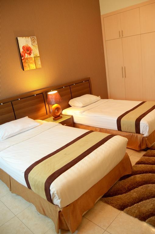 Arcadia Hotel Suites Sharjah Ngoại thất bức ảnh