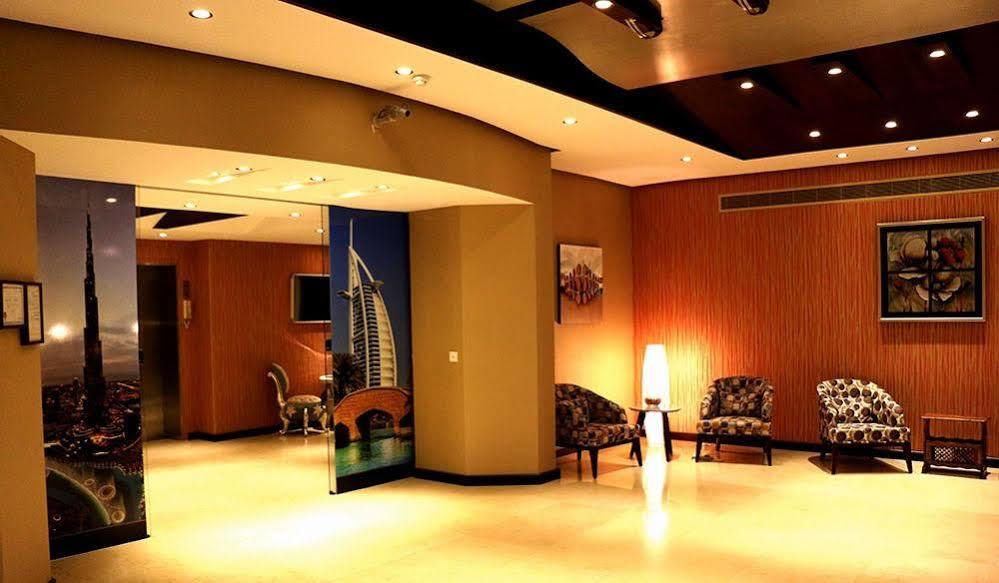 Arcadia Hotel Suites Sharjah Ngoại thất bức ảnh